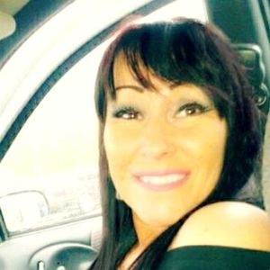 Meet your Posher, Sylvianne